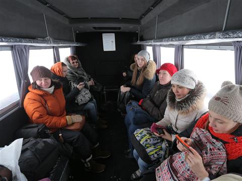 Первая организованная тургруппа посетила Ширяево на судне на воздушной подушке