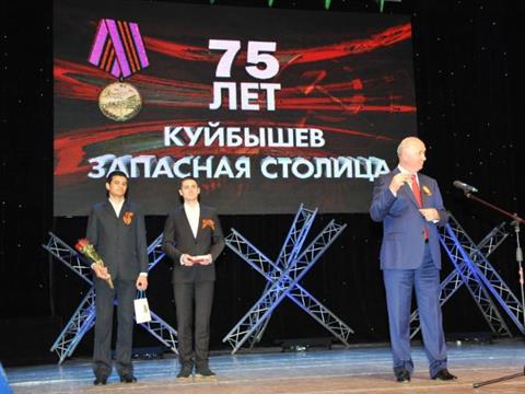 В Тольятти накануне Дня Победы глава региона наградил участников и ветеранов Великой Отечественной войны 
