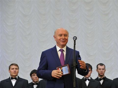Губернатор открыл детский православный центр "Кириллица"