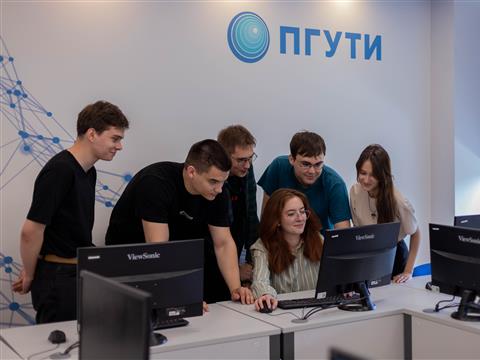 Кадры на перспективу: показываем, как студенты создают проекты с ИИ 