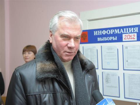 Кандидат на пост мэра Тольятти Александр Шахов принял участие в голосовании 
