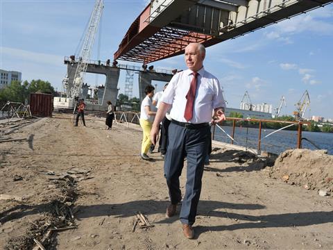 Николай Меркушкин ознакомился с ходом строительства Фрунзенского моста