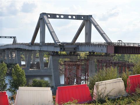 Фрунзенский мост в сентябре 2018 года