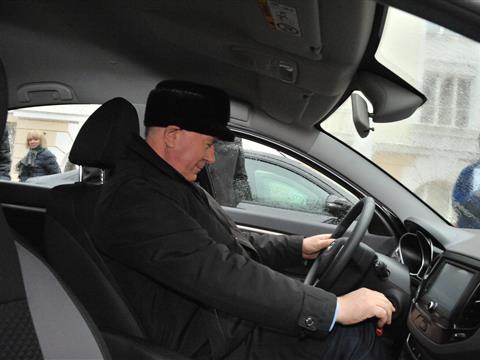 Гараж правительства Самарской области пополнился пятью автомобилями Lada Vesta