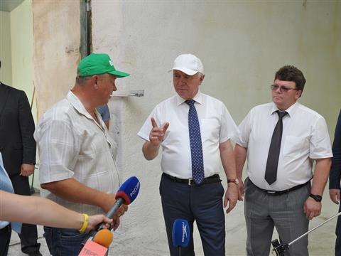 Николай Меркушкин в ходе рабочей поездки в Сызранский район ознакомился с работой сельхозпредприятия "Вега"