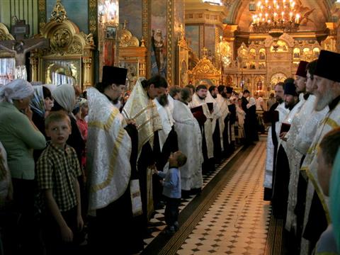 В Самаре состоялся Крестный ход в честь Святителя Алексия