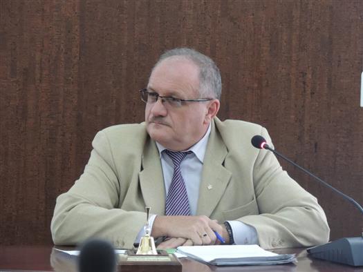 На комиссии тольяттинского парламента по социальной политике во главе с Александром Родионовым был заслушан отчет о деятельности мэра и горадминистрации в 2013 году
