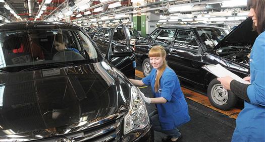 АвтоВАЗ перевыполнит планы продаж автомобилей по итогам 2012 года