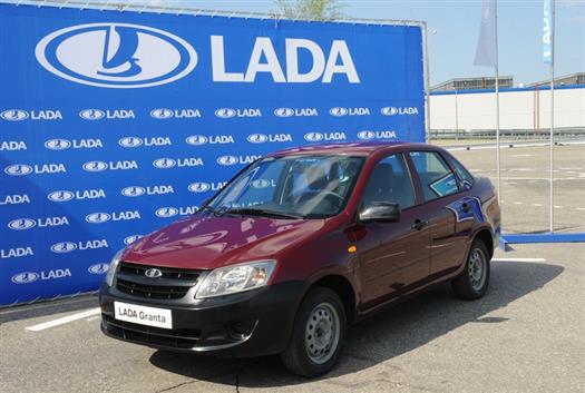 Бюджетный автомобиль Lada Granta повезут на Украину после августовского московского автосалона