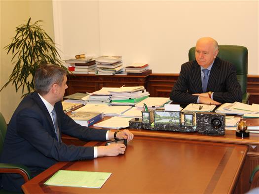 В ходе встречи глава региона обсудил с Сергеем Андреевым работу по принятию городского бюджета будущего года