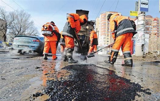 Всего в Самаре планируется отремонтировать 20 тысяч кв. м дорожного полотна