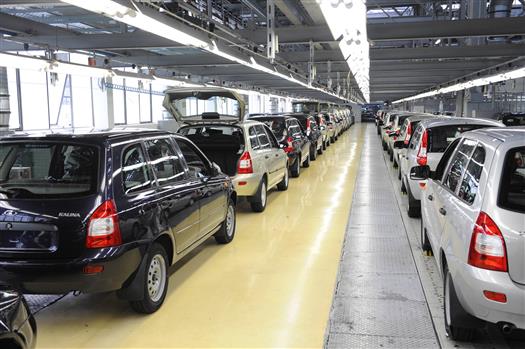 АвтоВАЗ продемонстрировал двукратное снижение прибыли за девять месяцев 2012 года