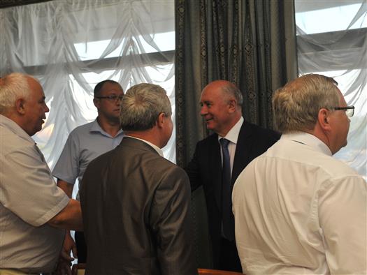 Глава региона провел встречу с лидерами сферы здравоохранения Самарской области