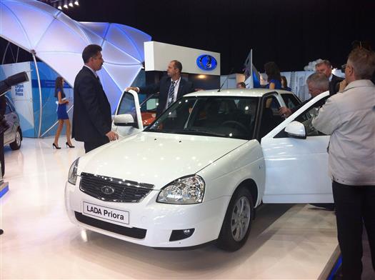 На автосалоне MotorExpo-2013 представили обновленную Lada Priora