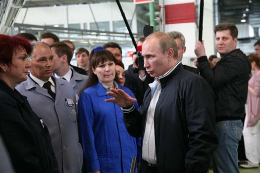 Владимир Путин выразил надежду на то, что АвтоВАЗ продолжит выпускать хорошие машины
