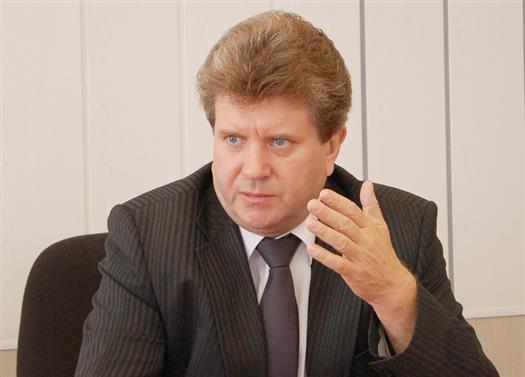 Анатолий Пушков порекомендовал депутатам обращаться на официальный портал мэрии Тольятти, если их интересует информация о ее работе