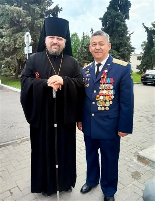 С епископом Сызранским и Шигонским Антонием. Фото из личного архива В.И. Юрьева