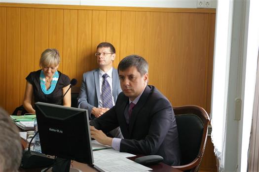 Сергей Андреев выступил против «заочной» работы тольяттинских парламентариев 