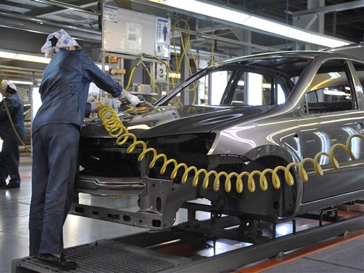 АвтоВАЗ в 2014 г. принес Renault убыток на 182 млн евро 
