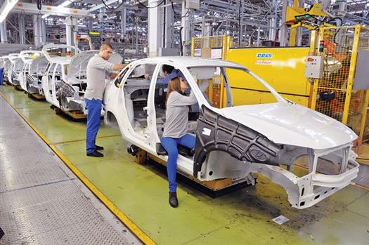 Игорь Комаров: После слияния АвтоВАЗа с концерном Renault-Nissan завод не превратится в поставщика винтиков для иномарок, а продолжит развивать отечественный автопром
