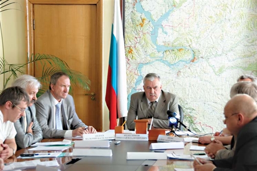 Николай Колесников заявил, что муниципалитеты должны обратить особое внимание на ликвидацию задолженностей