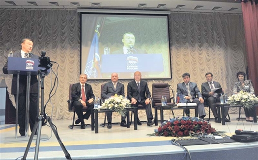 В ходе конференции «Единой России» губернатор Николай Меркушкин поставил задачу усилить партию авторитетными людьми