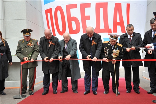На Аллее Трудовой Славы в Самаре открыта Арка Победы