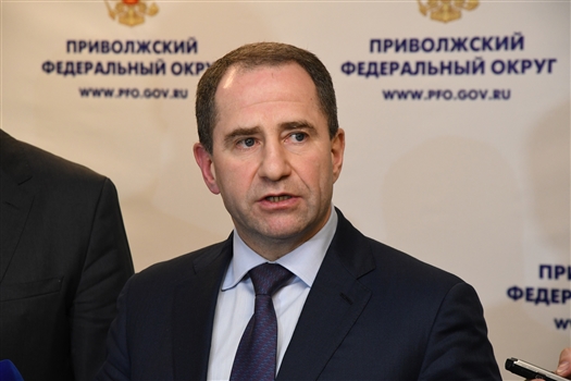 Михаил Бабич: "Настроения людей говорят о высоком уровне доверия к Дмитрию Азарову"
