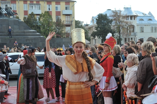В Самаре открылся фестиваль "Золотая репка"