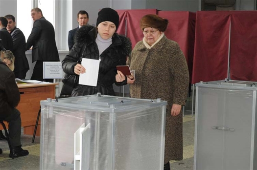 По данным избирательной комиссии Самарской области явка избирателей на 12.00 составила 23,71%