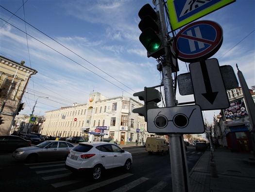 В Самаре до конца года на десяти перекрестках появятся новые светофоры