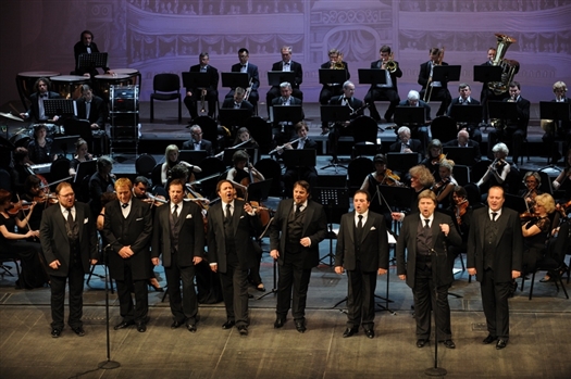 Лучшие тенора России исполнили популярные неаполитанские песни и фрагменты из оперетт