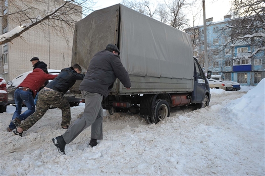 Прокурор Самары внес представление главе города по ситуации с уборкой снега