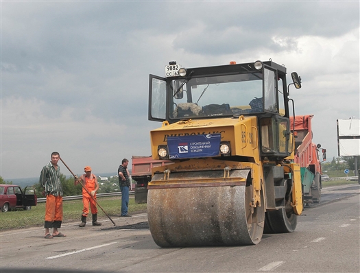 На ремонт и строительство дорог региона в этом году направят 17 млрд рублей
