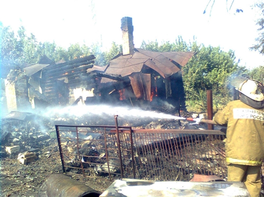 Во время пожара на ул. Рыльской 
в Самаре серьезно пострадал пенсионер