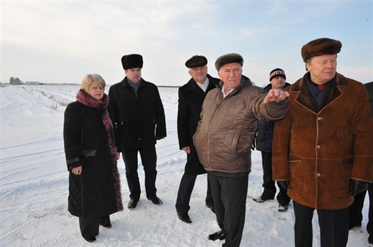 Руководство Самарской губернской думы, депутаты профильных комитетов посетили объекты, финансирование которых предусмотрено целевыми программами и региональным бюджетом