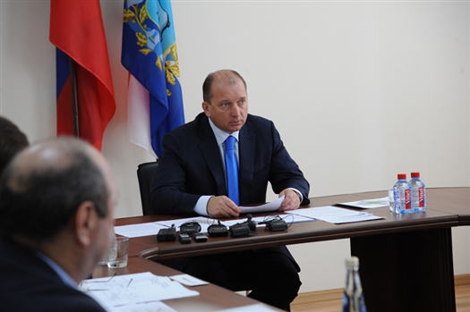 Губернатор Владимир Артяков провел рабочее совещание по вопросу проектирования и строительства мостовых переходов в Самаре