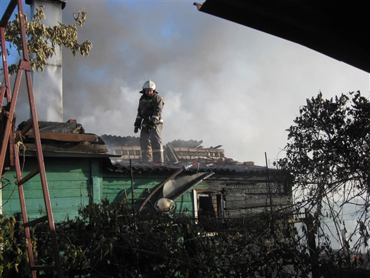 В понедельник, 17 июня, около 20:45 силами огнеборцев ликвидирован пожар 
в Самаре в районе ул. Восстания, 56