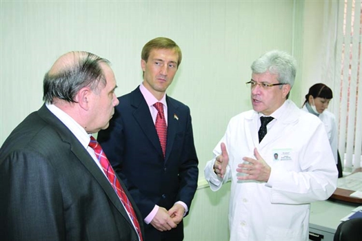 Главврач рассказал депутатам о проблемах кожно-венерологического диспансера.