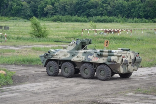 Самарские миротворцы получили первую партию бронетранспортеров БТР-82АМ