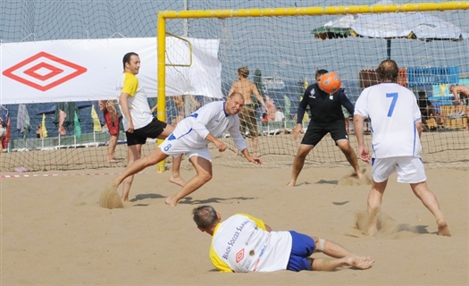 Одним из участников турнира Лиги  СНГ по пляжному футболу, первые матчи которого пройдут в Киеве с 26 по 28 мая, стали "Крылья Советов"