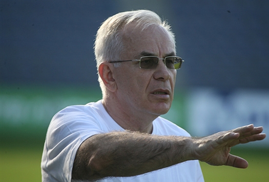 Роль главного тренера ветеранов возьмет на себя Гаджи Гаджиев, возглавлявший "Крылья" с 2004 по 2006 г. 