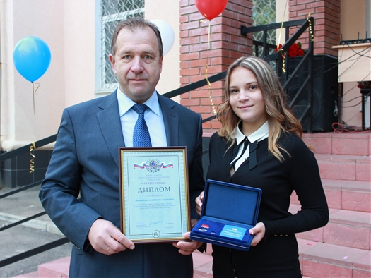 Ученица самарской школы №74  стала победителем Всероссийской общественно-государственной инициативы "Горячее сердце"