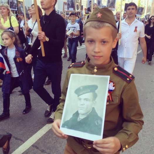 10-летний участник "Бессмертного полка": "Я хочу, чтобы прадед мной гордился!"