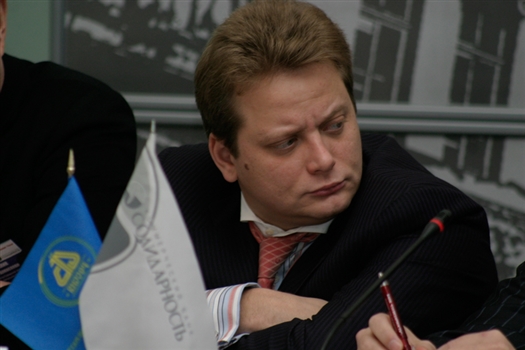 Алексей Титов продал страховую компанию "Скиф-Инком" ее менеджерам. Об этом Волга Ньюс сообщил сам Титов. Кому конкретно была реализована организация он не уточнил.