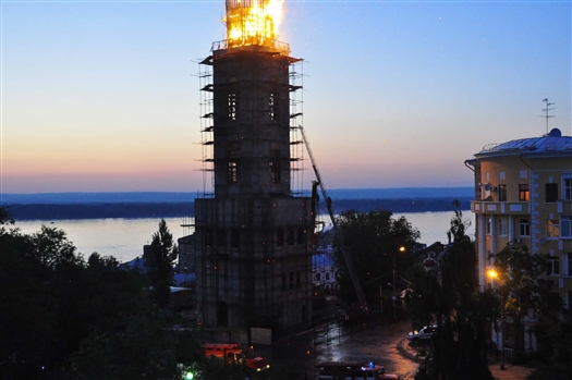 Пожар в недостроенной часовне Иверского монастыря спровоцировал "китайский фонарик"