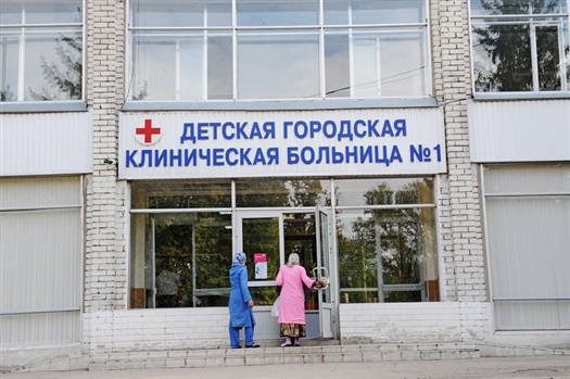 Детская городская клиническая больница №1 не отапливается из-за ремонта теплотрассы