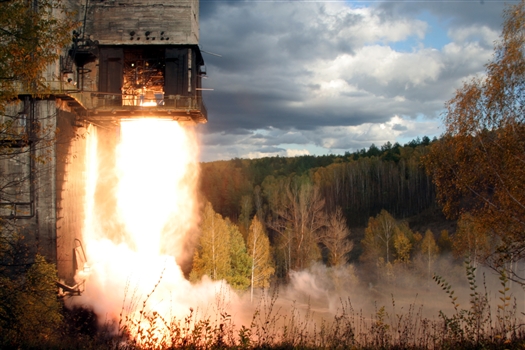 Двигатель НК-33 для легкой ракеты-носителя "Союз-2-1в" успешно прошел испытания