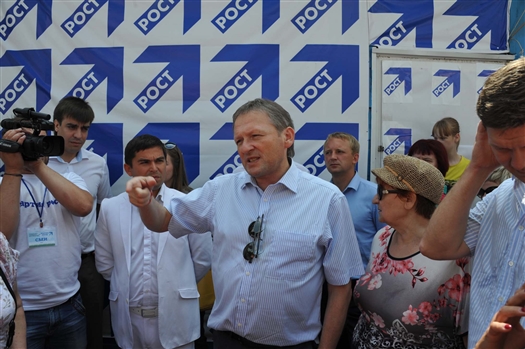 Бизнес-омбудсмен Борис Титов посетил рынок на ул. Ташкентской, который планируется снести