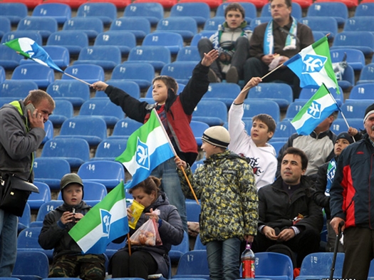 В Оренбург на матч "Крыльев Советов" с местным "Газовиком" отправятся 700 болельщиков самарского клуба